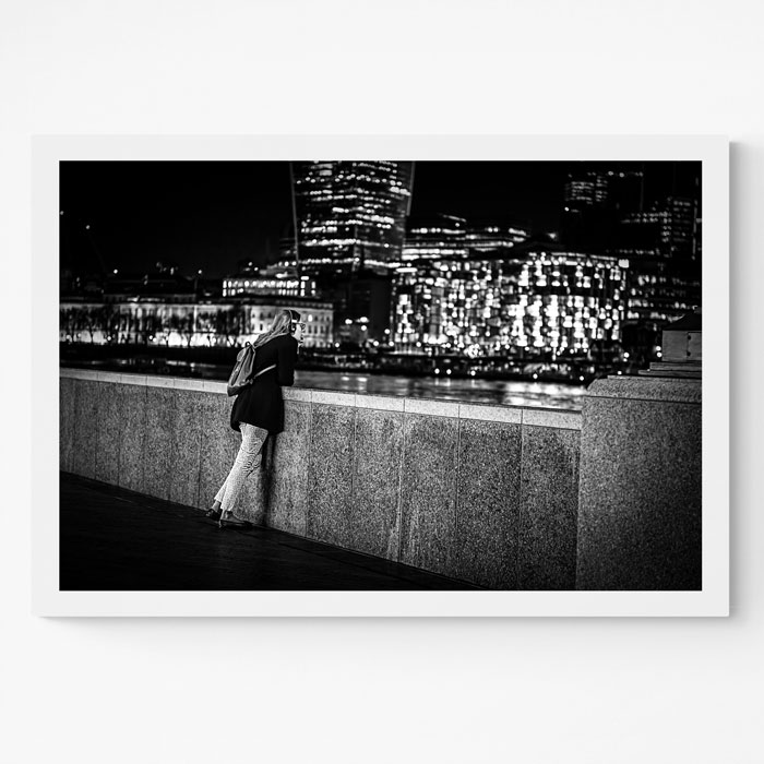 Listening the sound of music - Imagen 1